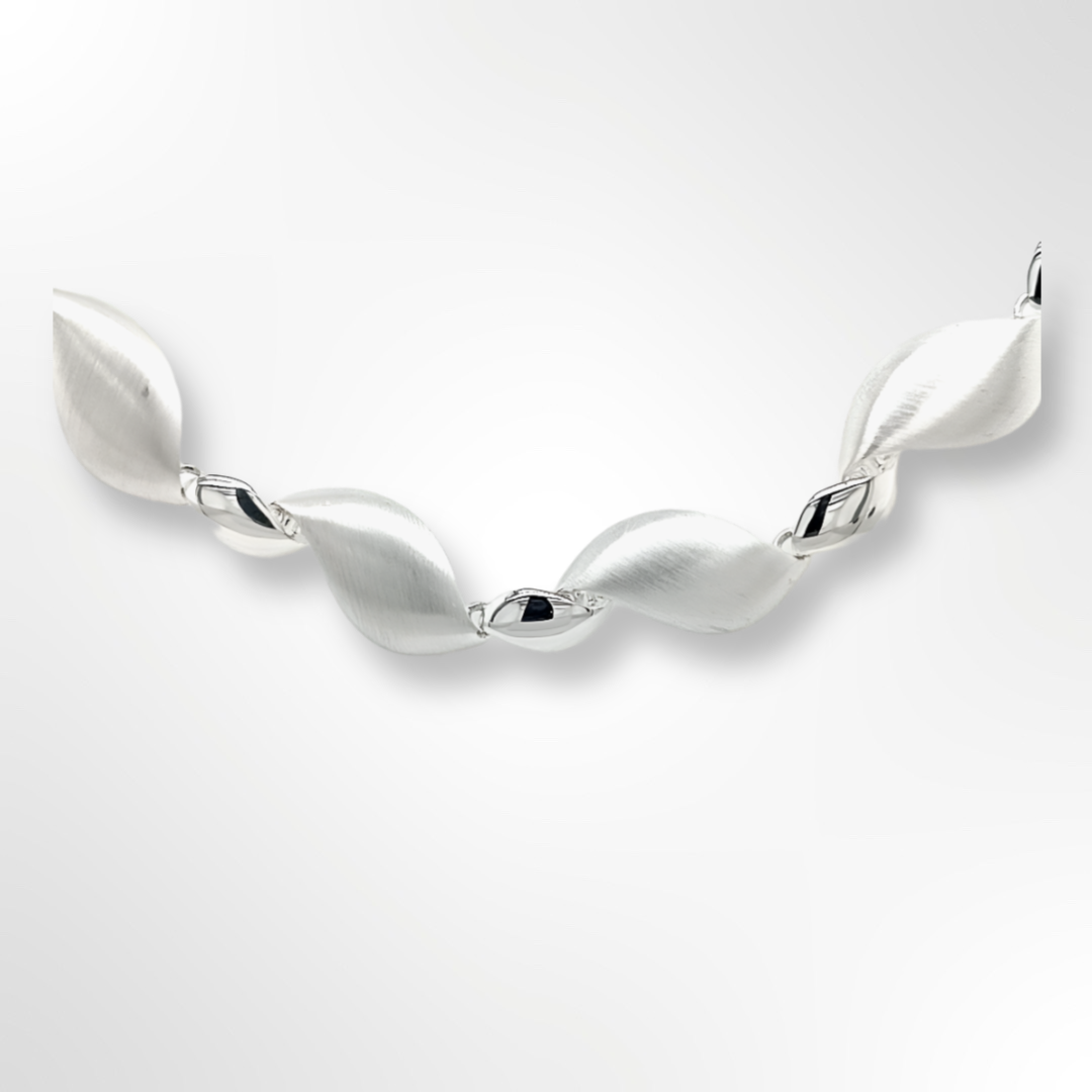 Sterling Silver Matt and Polished Wave Link Necklace