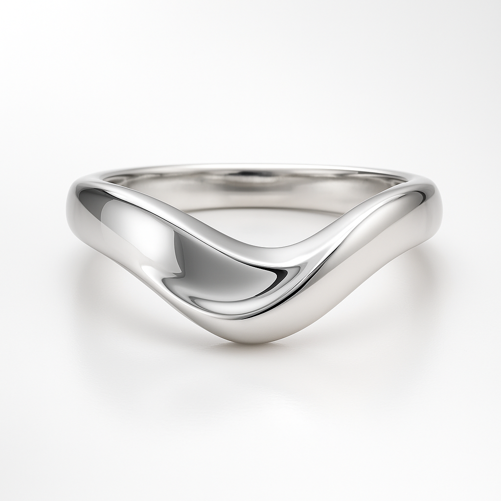 Silver Sweep curve ring on a white background
